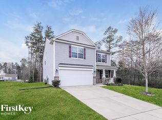 2025 Misty Rose Ln, Charlotte, NC 28216