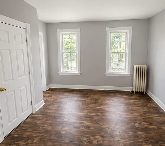 3 bed, 1100 sqft, $1,700 — Photo 4