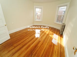 1588 Beacon St #8, Brookline, MA 02446