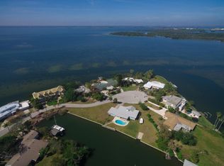 15 W Point Dr, Cocoa Beach, FL 32931