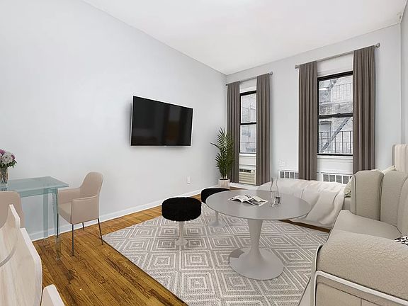 2nd image of 225 E 82nd St APT 6B