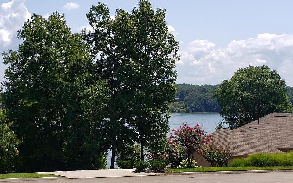 2nd image of 131 Turtle Cove Ct