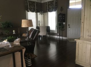 11743 S Carriage Rd, Olathe, KS 66062