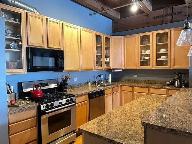 14 N Peoria St #5B — Photo 16