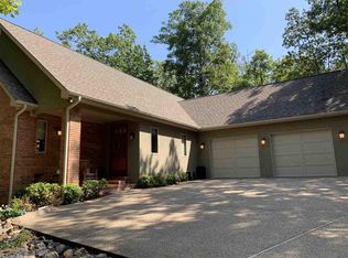 36 Granada Dr, Hot Springs Village, AR 71909