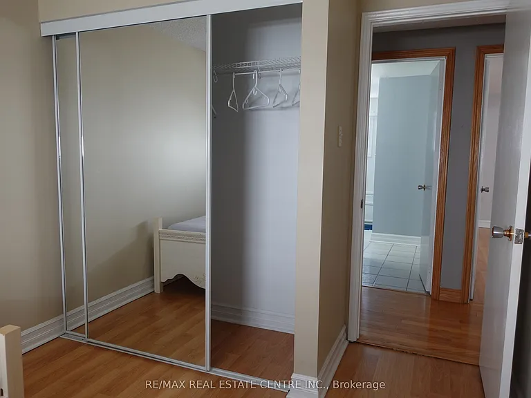 21 Maitland Dr — Photo 17