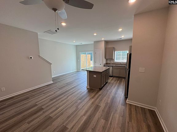 5th image of 2038 Armada Rd