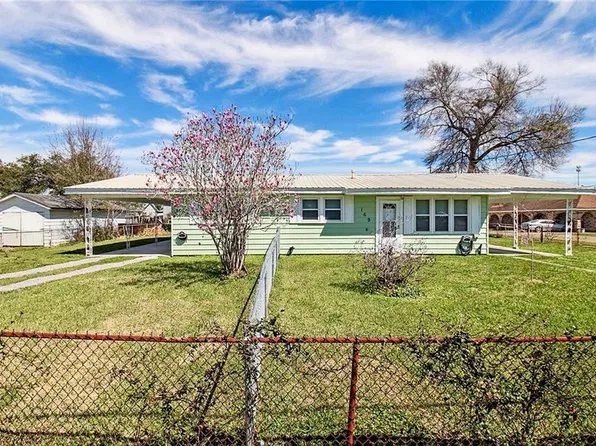 169 8th St, Westwego, LA 70094