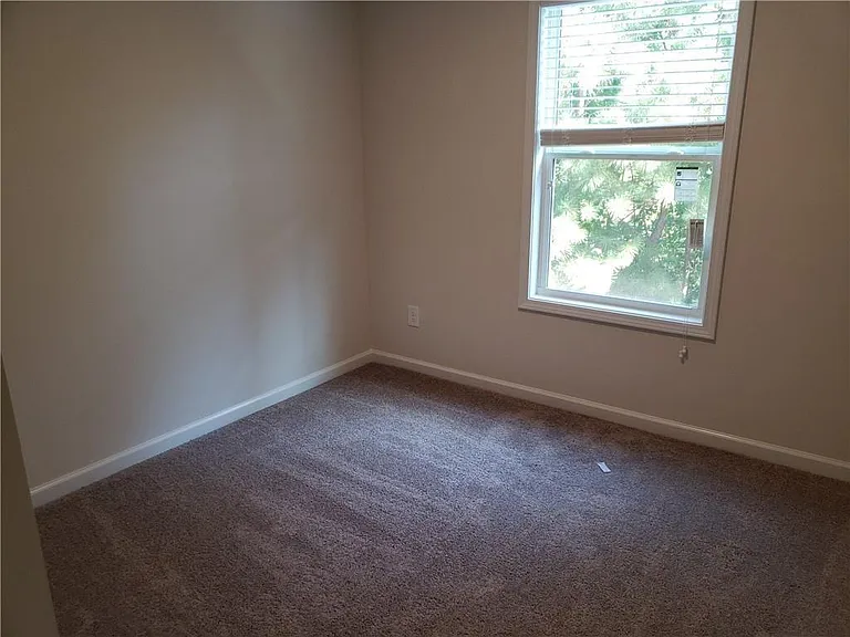 2725 Daybreak Ct — Photo 17