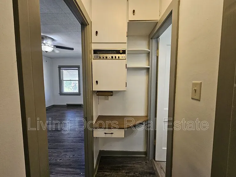 3025 P St — Photo 8