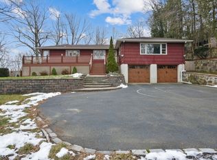 600 Dell Rd, Landing, NJ 07850