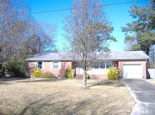131 Westbrook Dr, Wilmington, NC 28405
