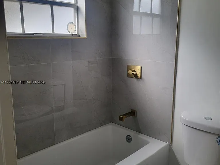 771 SW 148th Ave #1301 — Photo 4