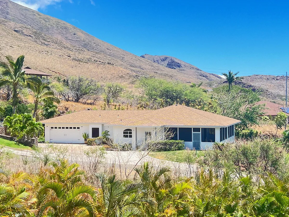 Building Photo - 118 E Huapala Pl