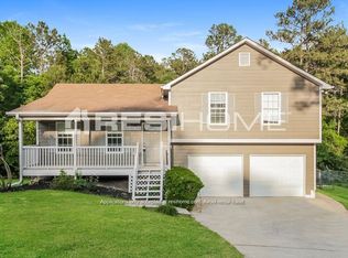 269 Lady Savannah Dr, Dallas, GA 30157