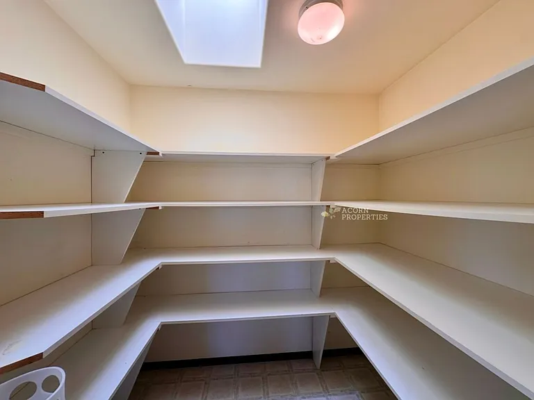 1331 SW Harbor Vista Cir — Photo 18