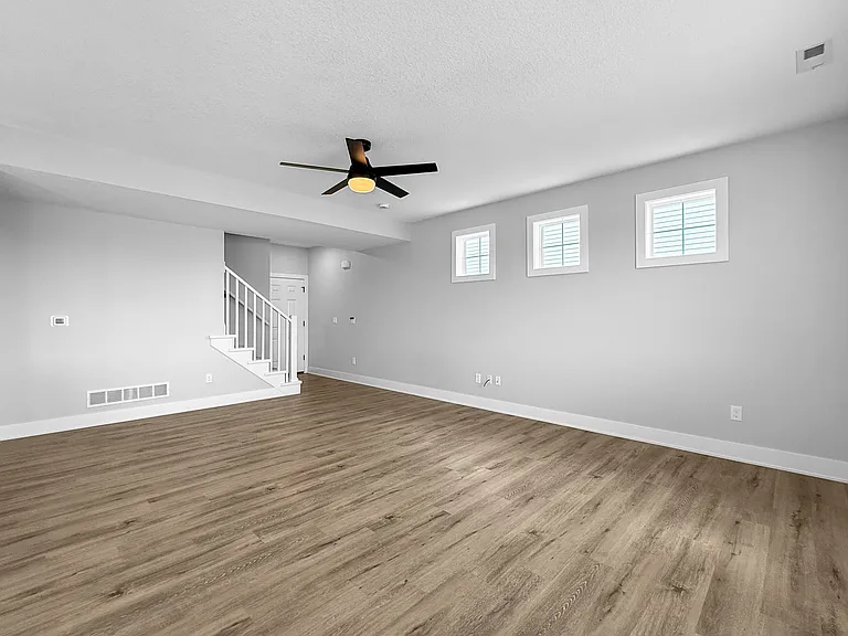 Van Meter Townhomes — Photo 14