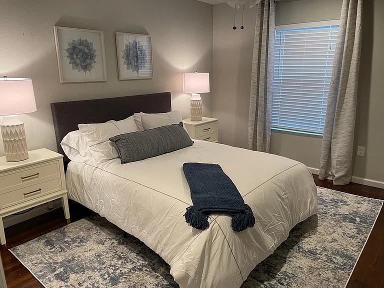 4731 Linnet Ln — Photo 8