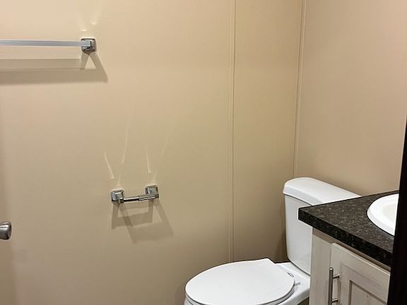 4th image of 2507 Drummond Ave