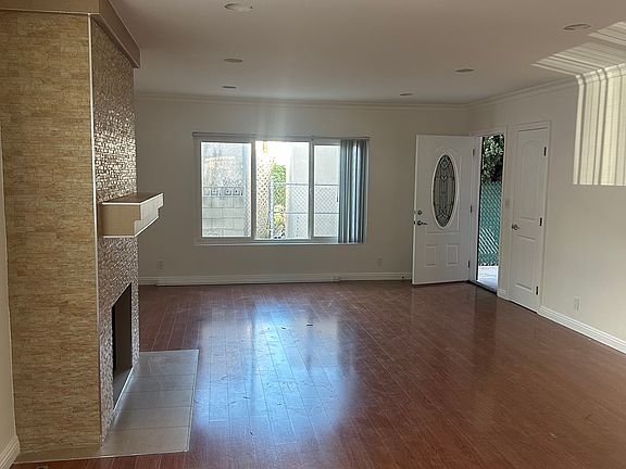 3rd image of 571 South St APT 4