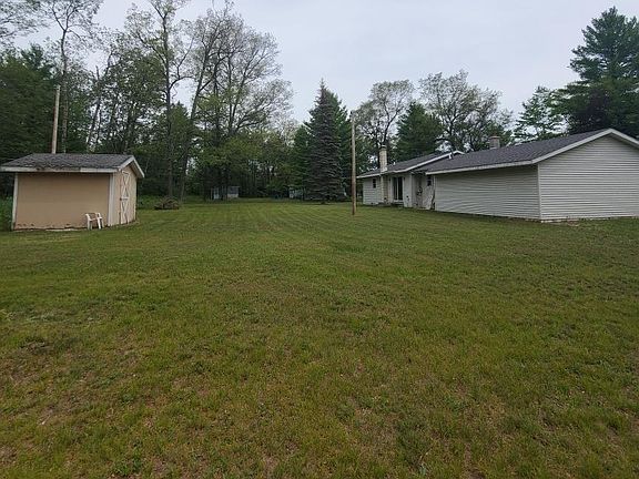 3rd image of 3420 Kneeland St