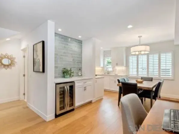 1174 Locust St, San Diego, CA 92106