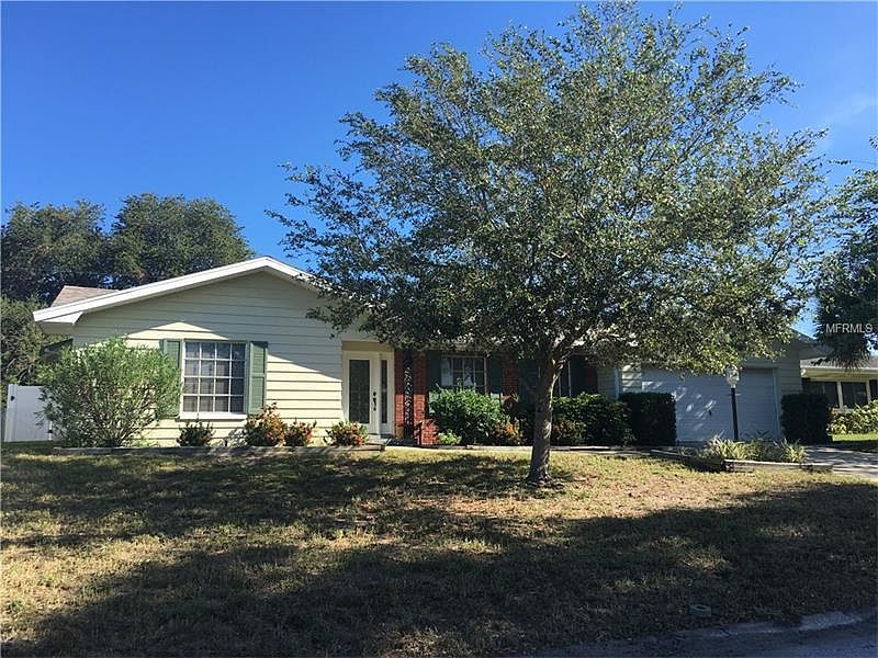1st image of 3723 Shady Bluffs Dr