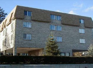 47 Polifly Rd APT 2D, Hackensack, NJ 07601