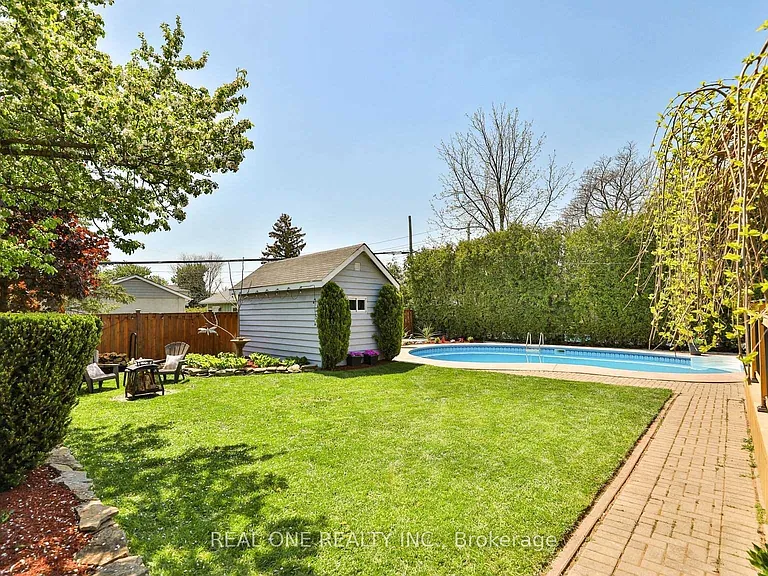 130 Mayfield Dr — Photo 26