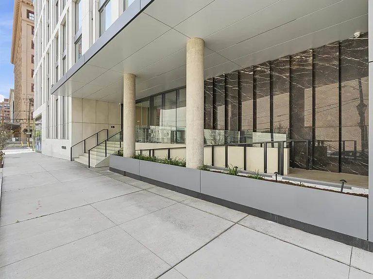 144 1st St #5H — Photo 28