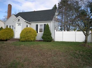 72 Winding Ln, East Hartford, CT 06118