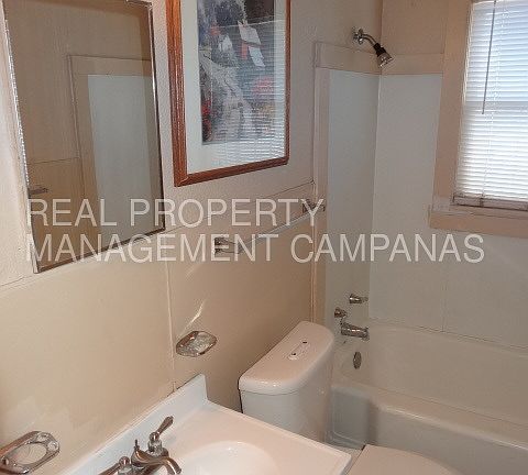 4th image of 607 S Chupaderas St