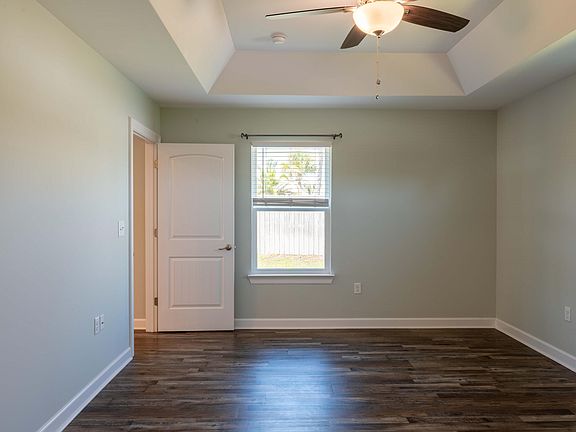 5th image of 4001 Treasure Cir