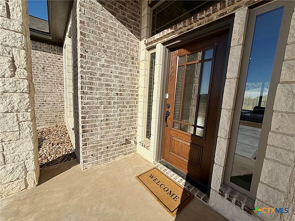 2nd image of 203 Lasso Loop