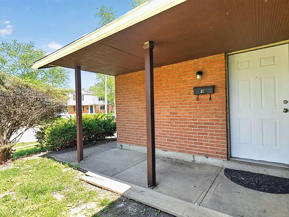 4th image of 3687 Panama Dr