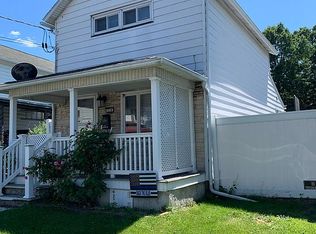 518 Spring St, Moosic, PA 18507