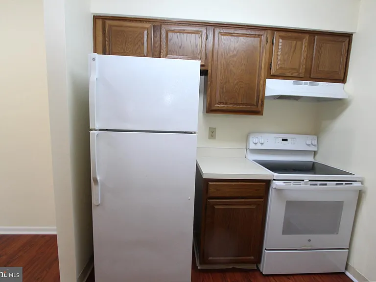 5012 Ravens Crest Dr — Photo 6