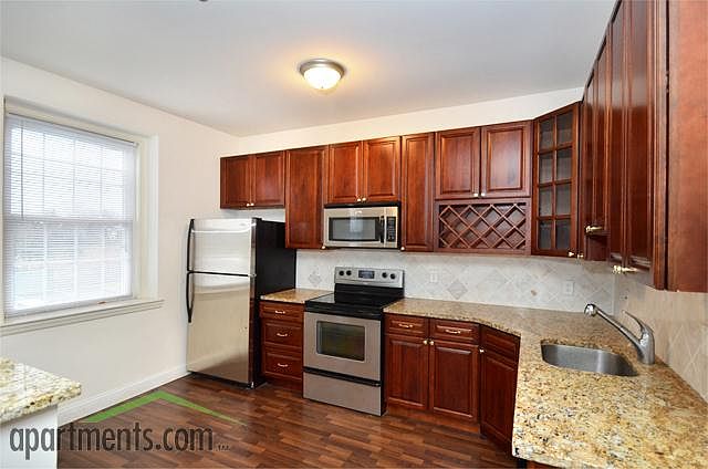 1st image of 650 Park Ave APT Gl14
