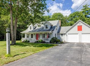 20 McGill Fern Rd, Standish, ME 04084