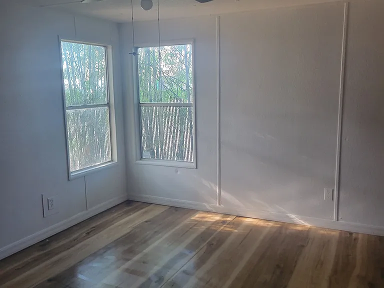 1720 NW 38th Ave #117 — Photo 7