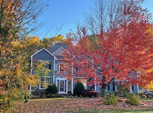 16 Edinburgh Rd, Windham, NH 03087