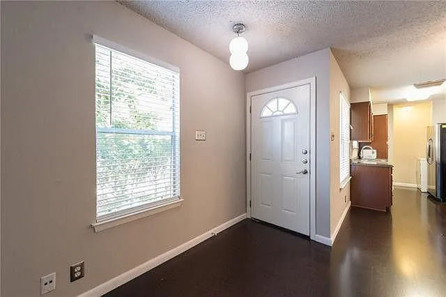 4902 Duval Rd — Photo 10