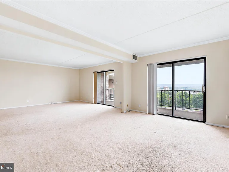 21328 Valley Forge Cir #1328 — Photo 11