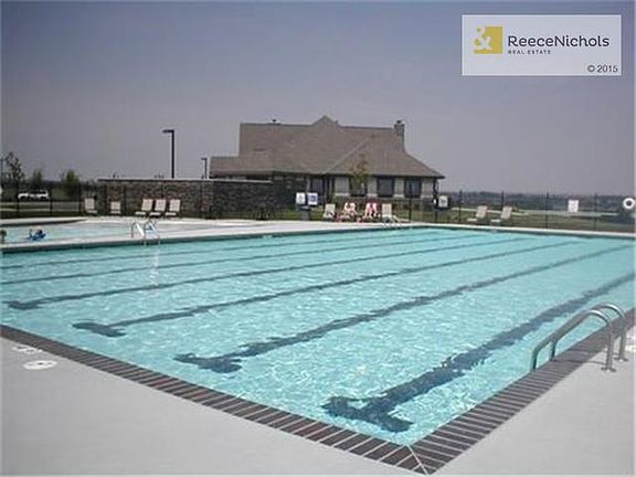 Creekmoor Pool & Clubhouse