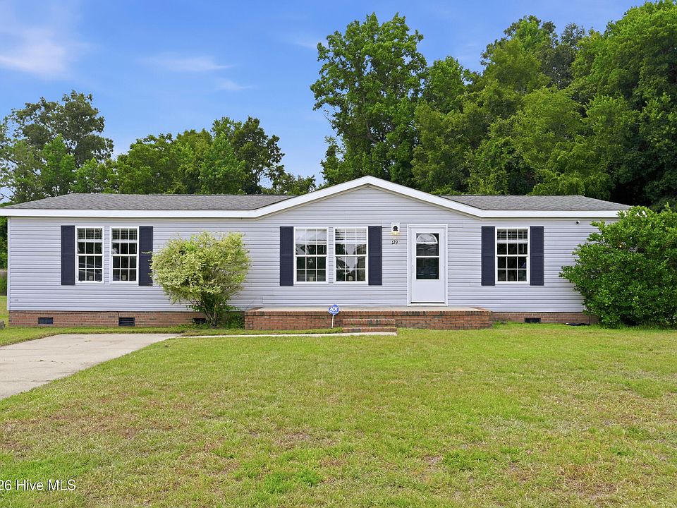 1st image of 129 Magnolia Gardens Drive