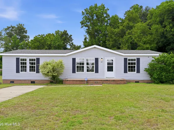 129 Magnolia Gardens Drive, Jacksonville, NC 28540