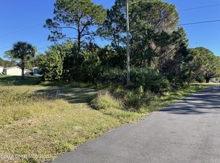 2190 Thames Rd SE, Palm Bay, FL 32909