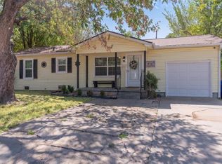 936 Crabtree Cv, Midwest City, OK 73110