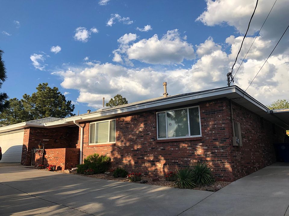 1st image of 4722 Westridge Pl NE