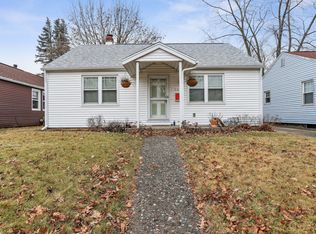 308 E Washington St, Urbana, IL